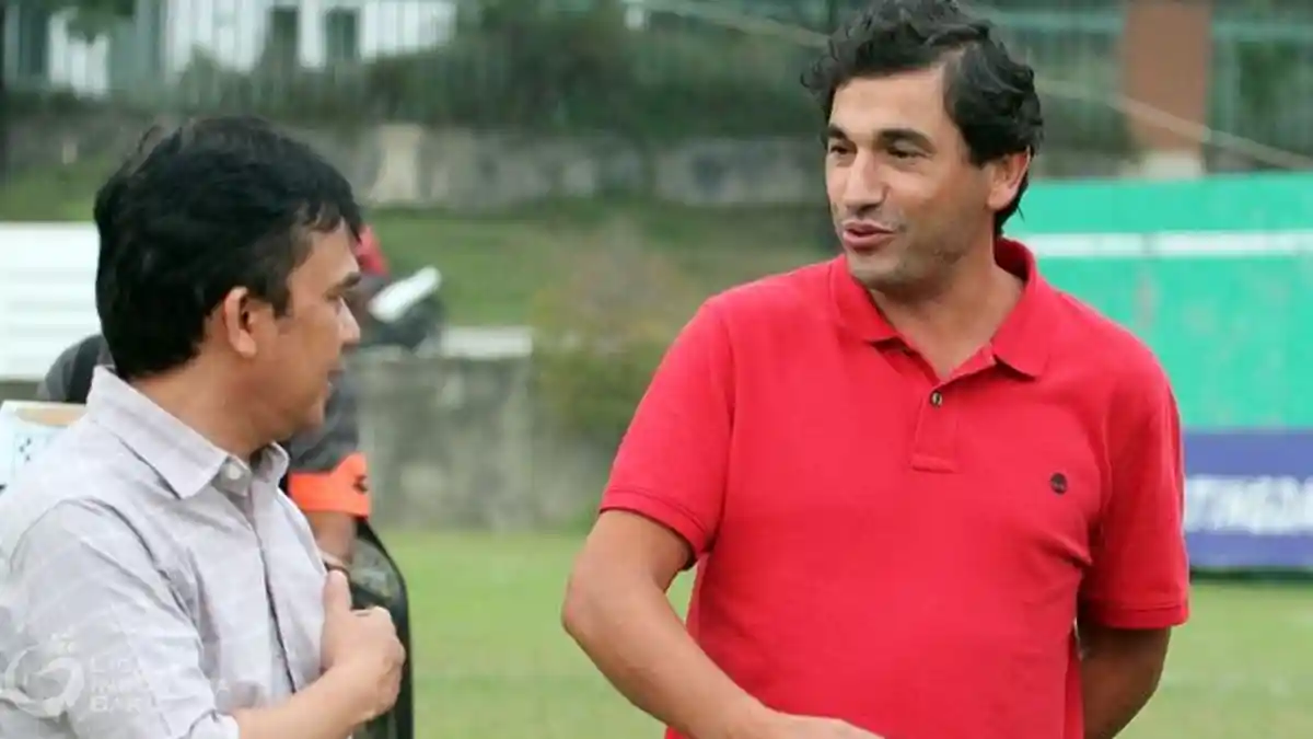 Semen Padang Datangkan Pelatih Baru yang Pernah Berkarier Bagi Benfica