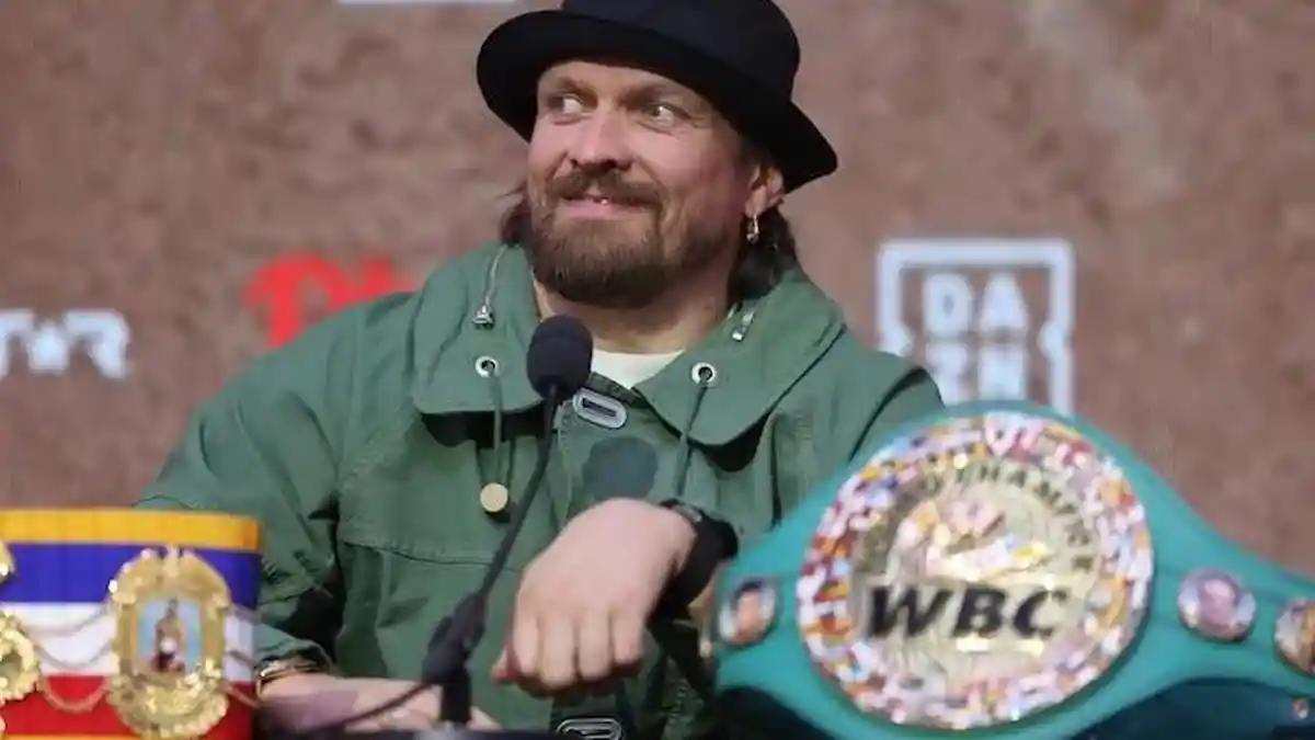 Jadwal Tinju Dunia, David Haye Prediksi Oleksandr Usyk Bakal Jadi Petinju Hebat