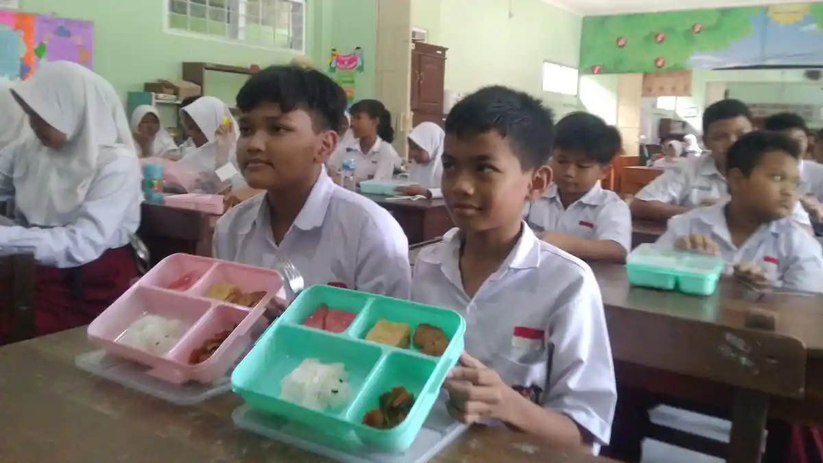 2.599 Pelajar Kudus Trial Makan Bergizi Gratis, Kebersihan Tempat Produksi Jadi Bahan Evaluasi