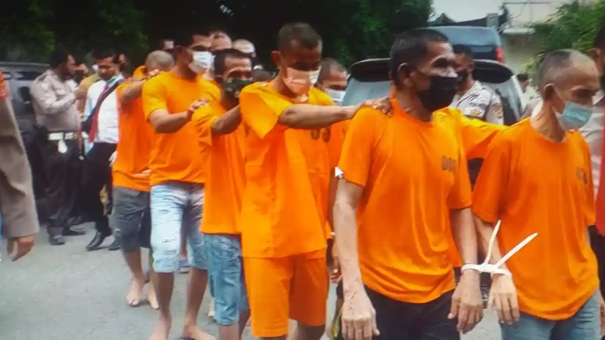 12 Terdakwa Kasus Sabu Kapal tak Bertuan Mulai Jalani Sidang, Ini Tuntutannya