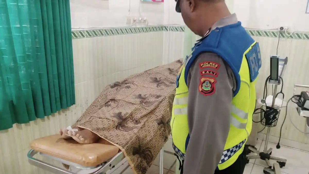 Kecelakaan Tragis di Jalan Raya Denpasar-Gilimanuk, Komang Artika Tewas di TKP