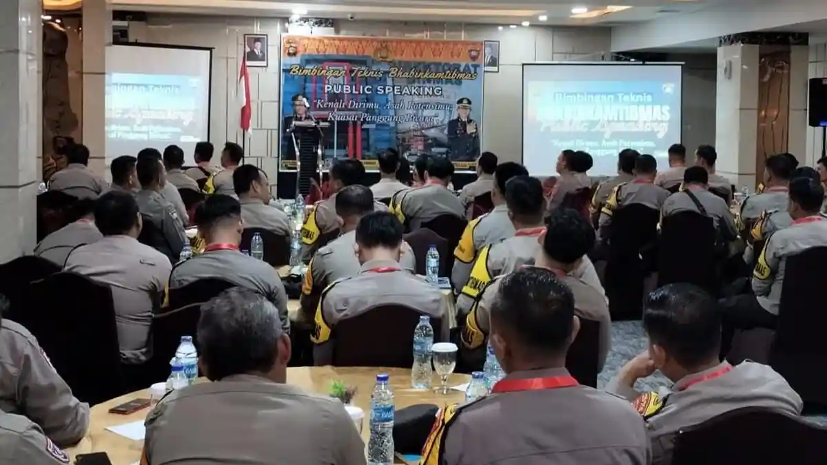 Tingkatkan Kemampuan Komunikasi, Sat Binmas Polres Ogan Ilir Ikuti Bimtek Public Speaking