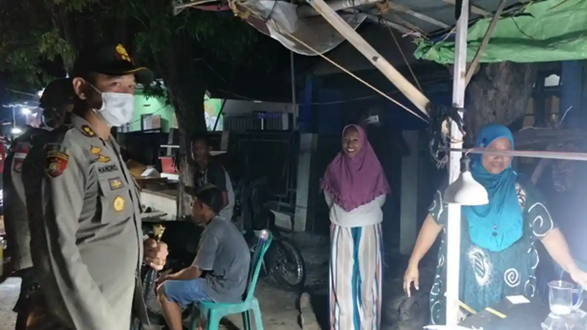 Cegah Penularan Covid-19, Kapolres Sumba Timur Turun Imbau Masyarakat agar Waspada