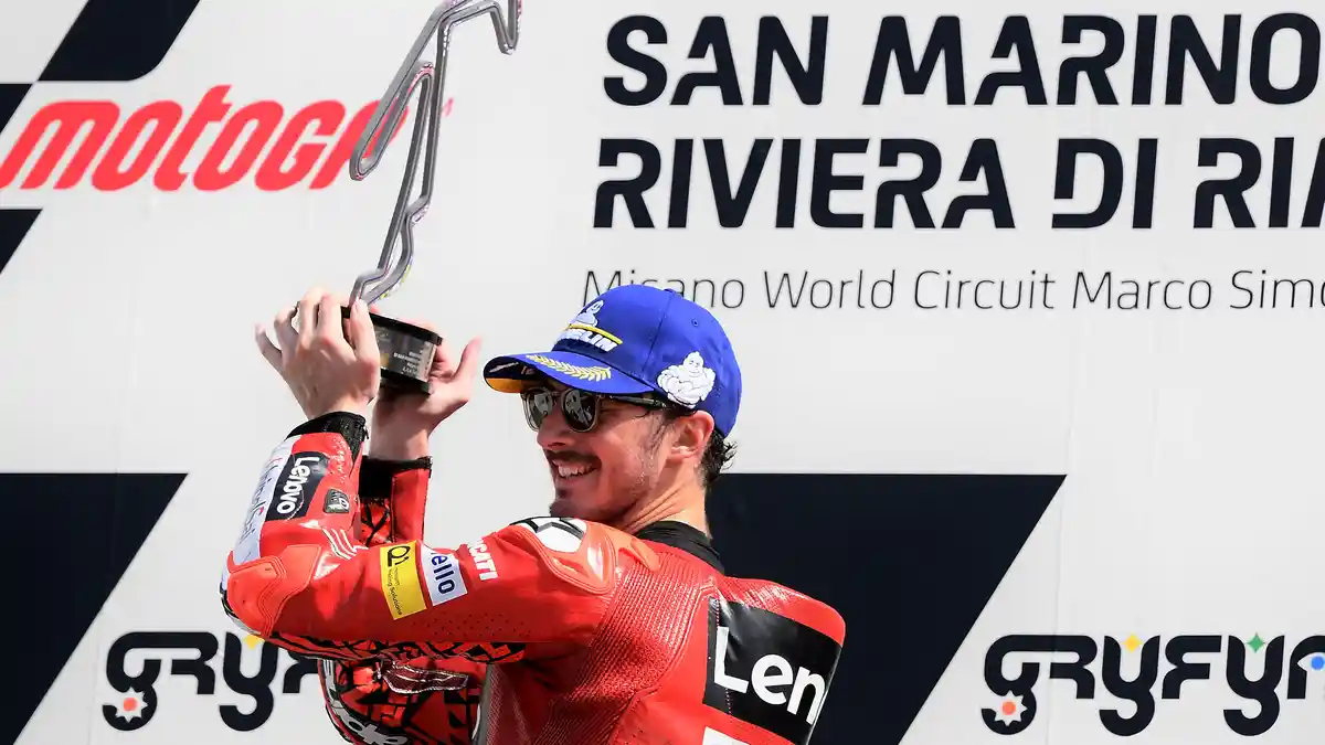 Juara Dunia MotoGP 2022 Versi Agostini: Pecco Bagnaia Menang, Fabio ...