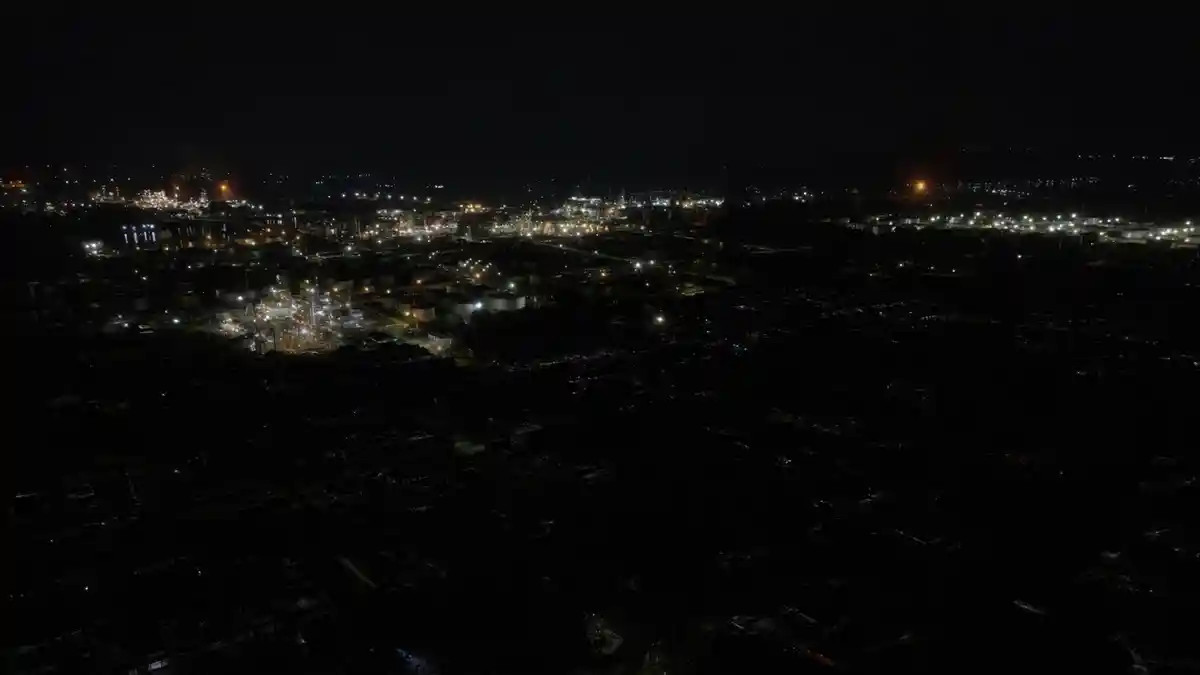 Lakukan Aksi Earth Hour 2026, Pertamina Catat Penghematan Energi Setara 2.000 Liter BBM