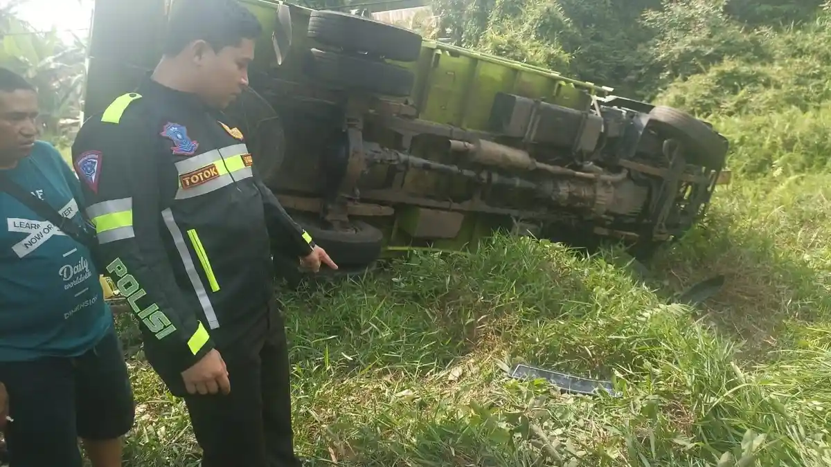 Kecelakaan Maut di Batanghari, Pengendara Honda Scoopy Tewas Dihantam Truk yang Hilang Kendali
