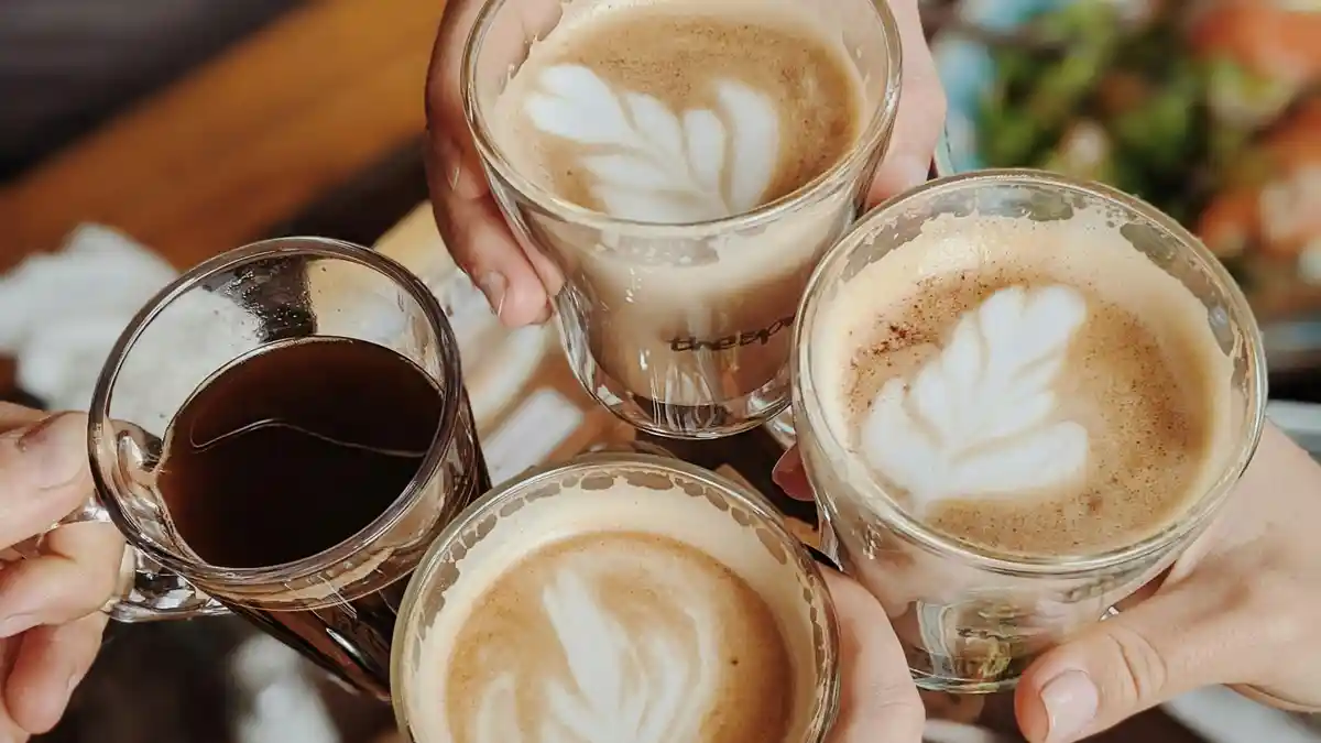 Kopi, Cerita, dan Ritme Kehidupan Jakarta