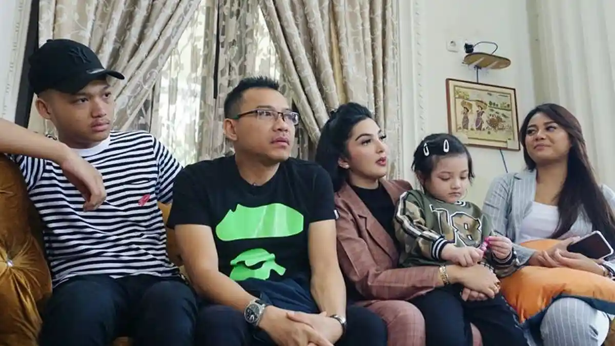 Kini Tajir Melintir, Ini 8 Kisah Sedih Ashanty Setelah Menikahi Anang Hermansyah
