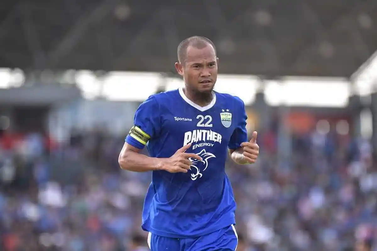 Kapten Persib Bandung Tak Pedulikan Status Tuan Rumah, Malah Sebut Sebagai Beban