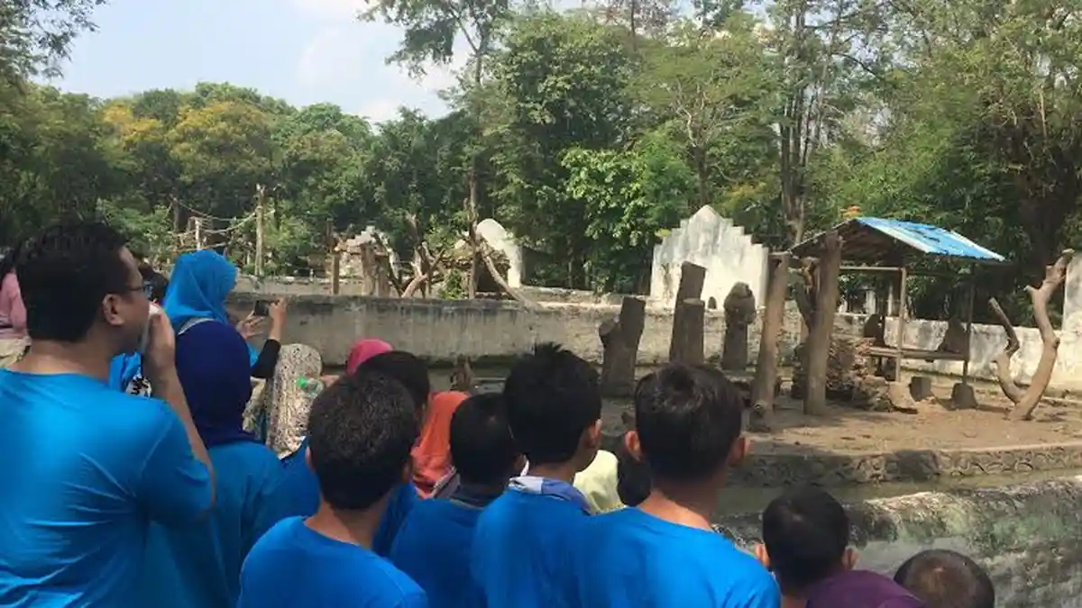 Yayasan Mustahim Ajak 30 Anak Yatim Menjelajahi KBS