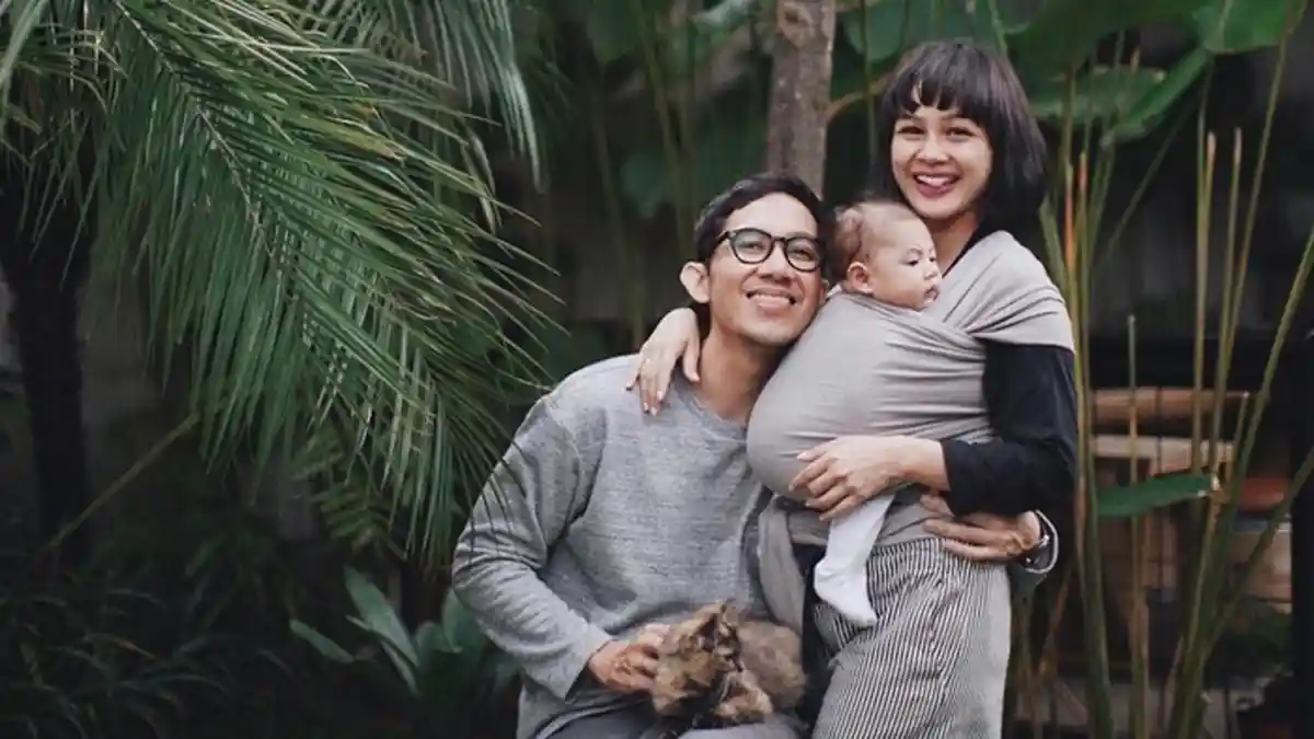 Wah, Keren! Andien Bagikan Tips Hilangkan Vertigo Dengan Cara 'Earthing' Ini