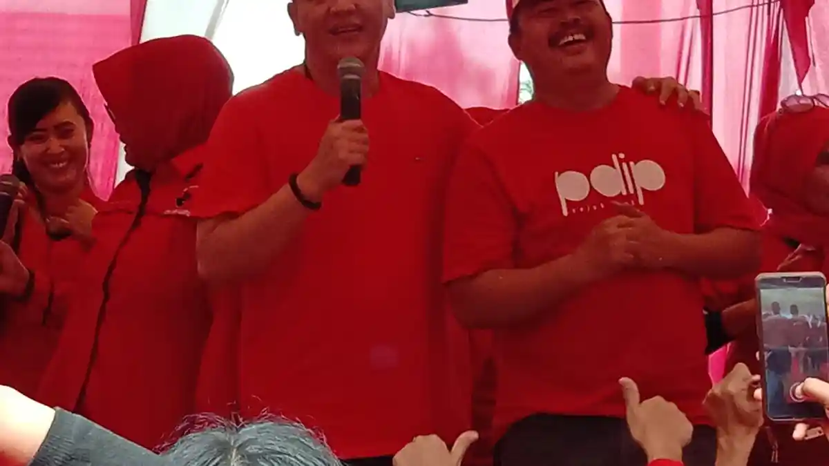 Aries Sandi Rangkul Nasir, Mantan Bupati Pesawaran Pepet PDI Perjuangan