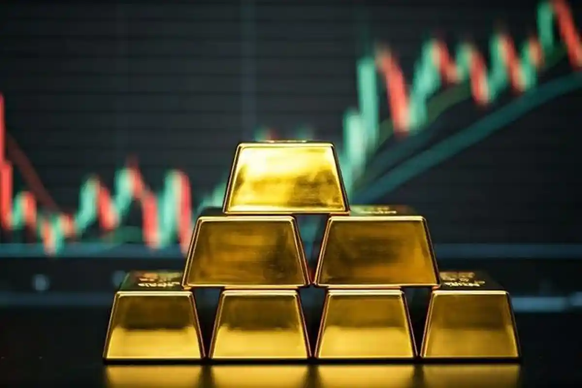 BIANG KEROK Harga Emas Anjlok Lagi Lengkap Prediksi Peluang Jual Beli Hasil Analisis Pakar Bisnis