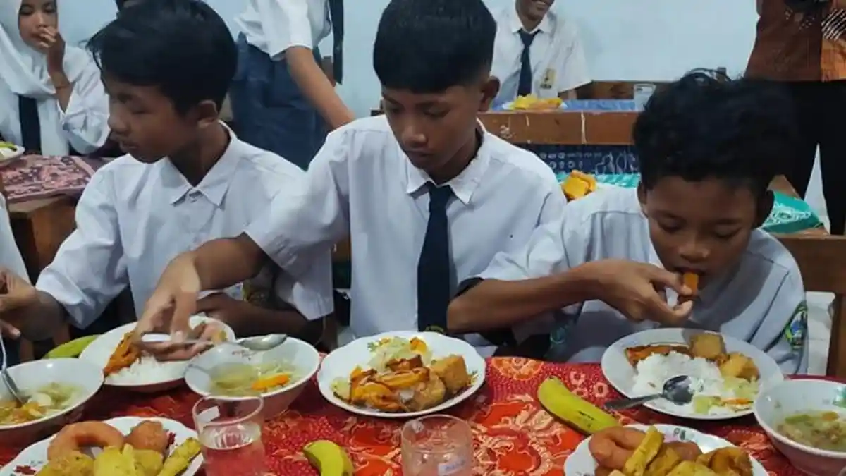 Berdayakan Sumberdaya Lokal, Mas Ipin Libatkan Masyarakat Sukseskan Makan Bergizi Gratis 