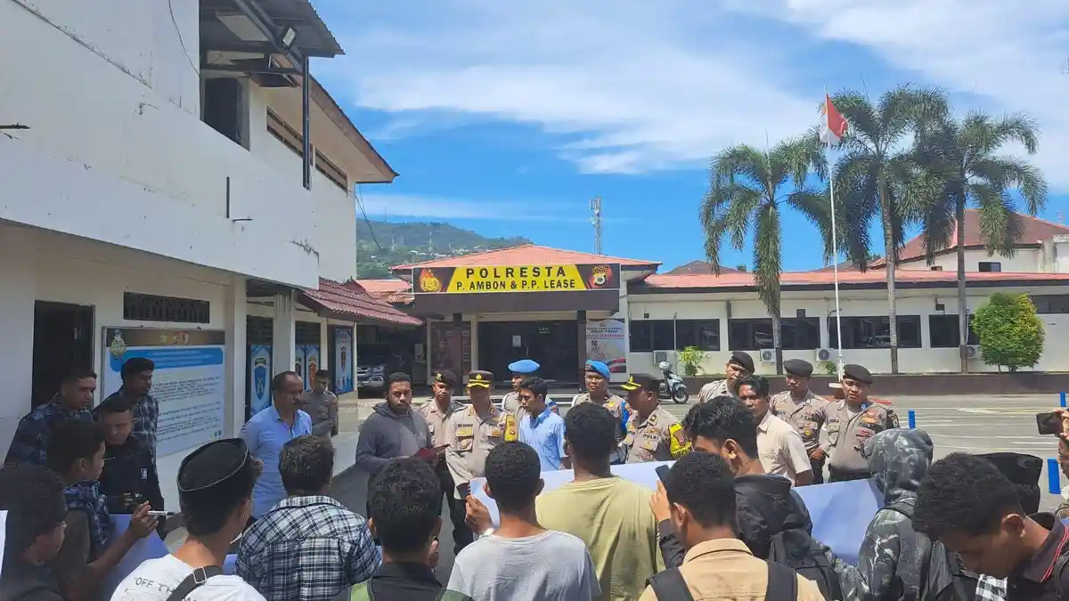 Aliansi Pemuda Peduli Demokrasi Aksi Damai Soal Suksesi Pemilu 2024