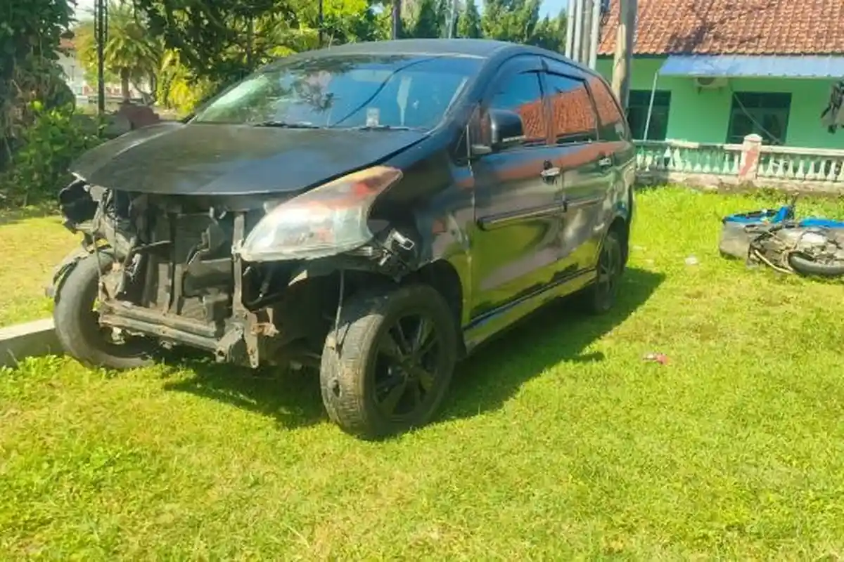 INNALILLAHI Kecelakaan Maut di Pangandaran, Pemotor Bertabrakan dengan Mobil Dinas Kesehatan