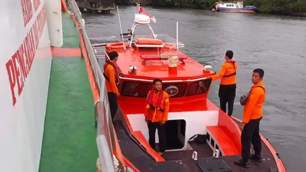 10 Penumpang Kapal Wisata Pulau Tikus Karam Masih Dalam Pencarian Basarnas Bengkulu