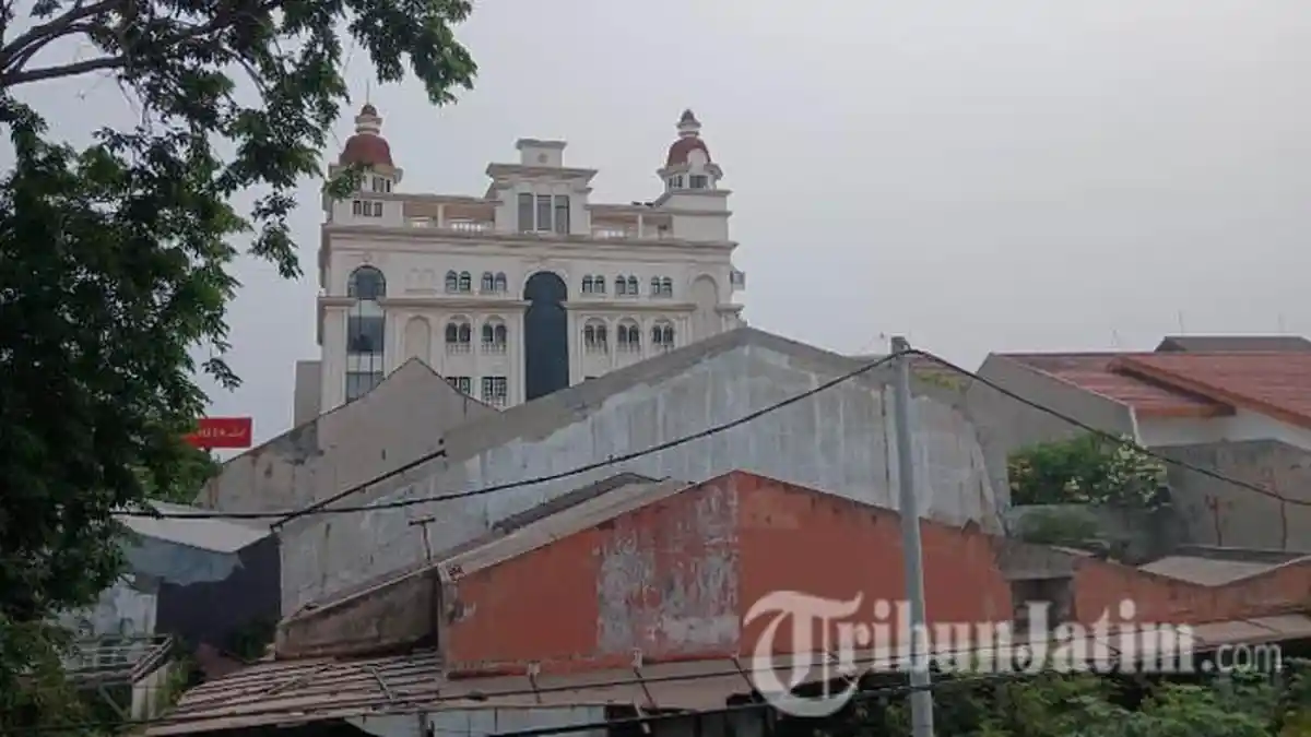 Waspada Hujan Lebat Guyur Blitar hingga Malang Besok