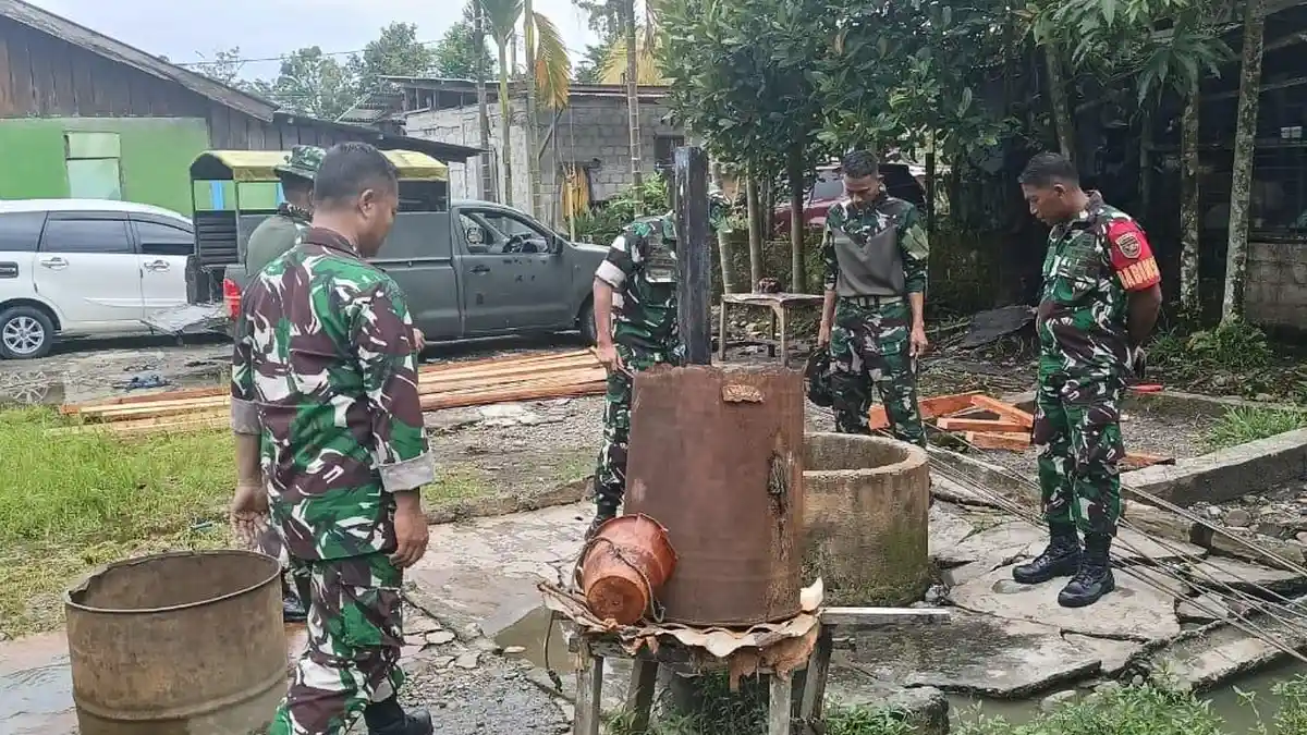 Kodim 1710 Mimika Bangun Sumur Bor, MCK, dan Kamar Mandi Umum di Empat Distrik 