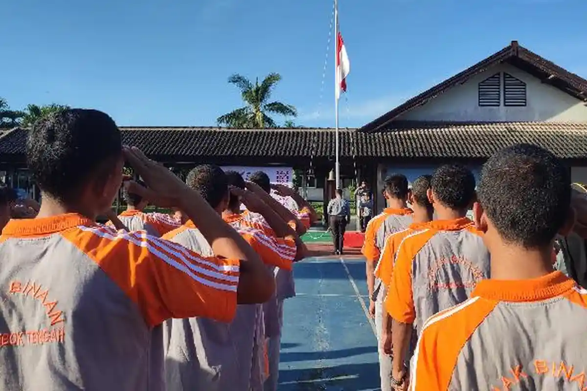 Semangat Pancasila Gema di LPKA Lombok Tengah, Anak Binaan Ikuti Upacara dengan Khidmat
