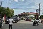 Momok Perang Bikin Pengendara Serbu Semua SPBU di Langsa, Warga Takut Stok BBM Kosong