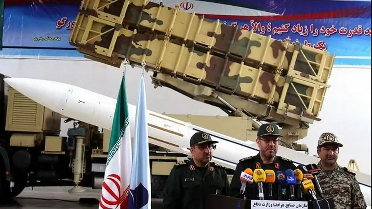 Uji Coba Sistem Pertahanan Rudal Terbaru Iran Berlangsung Sukses