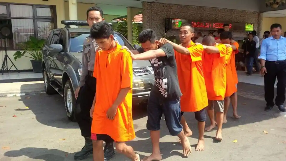 Gerebek Judi Balap Motor, 10 Tersangka Diamankan