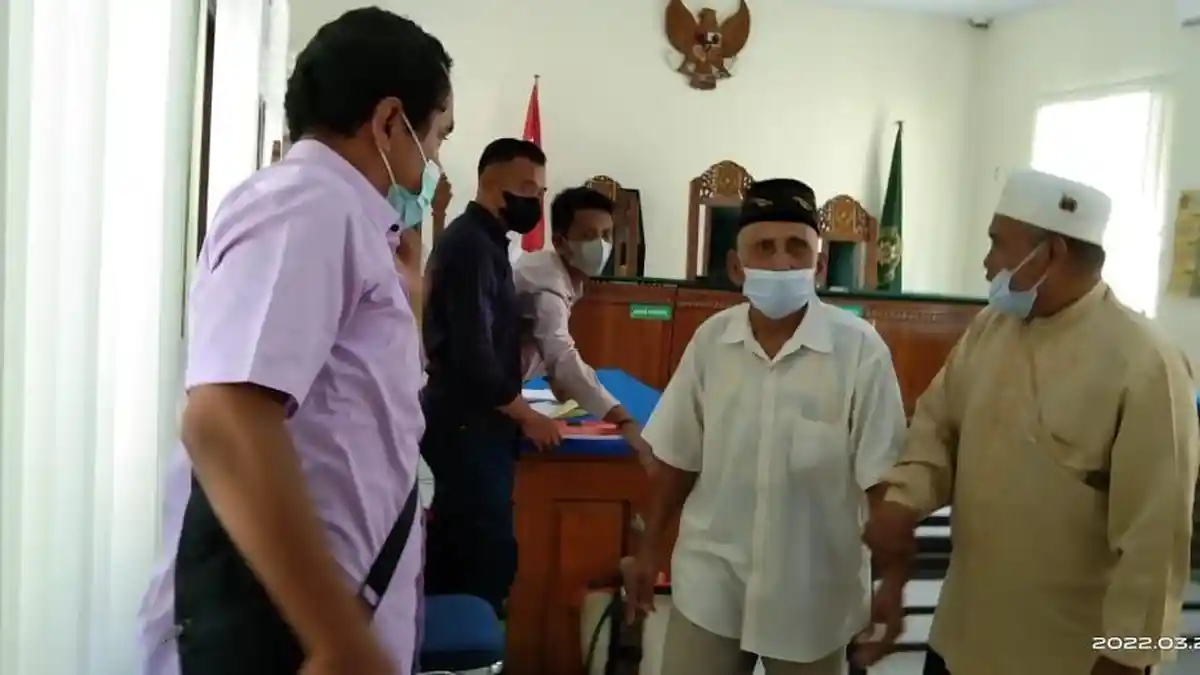 Kakek Hasan Basri Bebas Dalam Dakwaan Perusakan Anak Pinang di Sarolangun