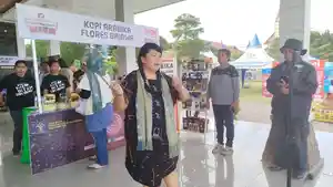 Pelaku-UMKM-di-Ngada-saat-Festival-Wolobobo-2024.jpg