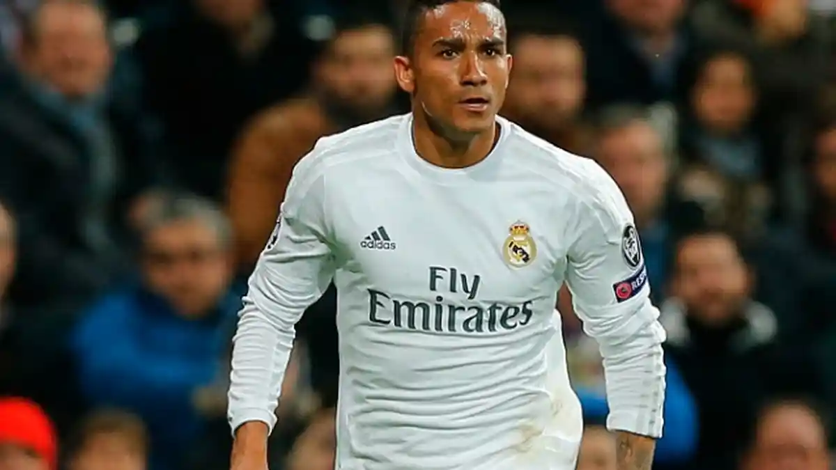 Danilo Tertarik untuk Gabung dengan Manchester City