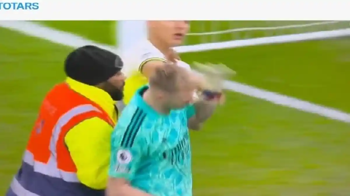 Viral Aksi Tidak Terpuji Richarlison Toyor Kepala Kiper Arsenal Aaron Ramsdale di Derbi London Utara