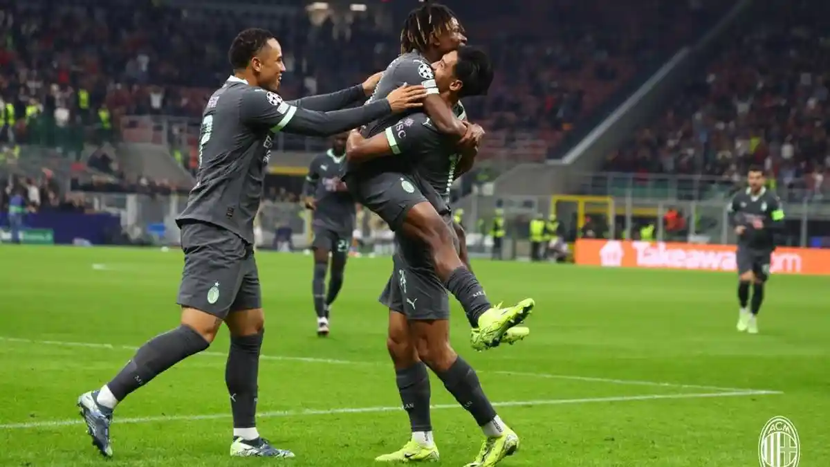 HASIL Liga Champions - AC Milan Akhirnya Menang, Bungkam Brugge Berkat Gol Paling Susah di Dunia