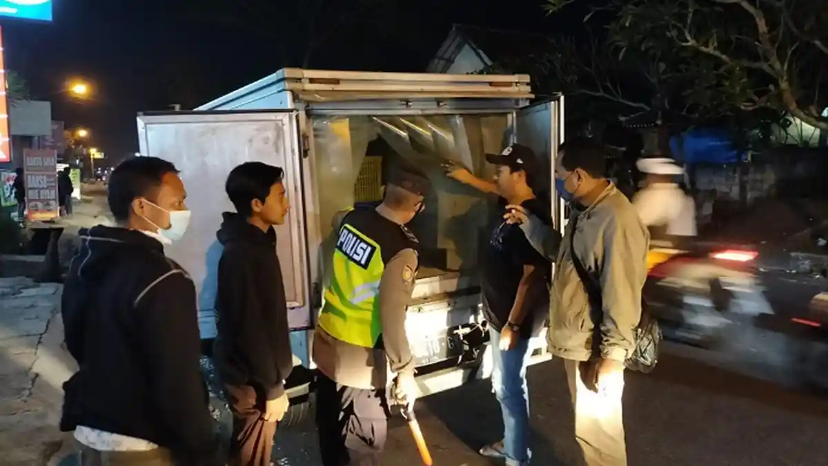 Jelang Tri Suci Waisak, Polsek Mengwi Lakukan Cipta Kondisi