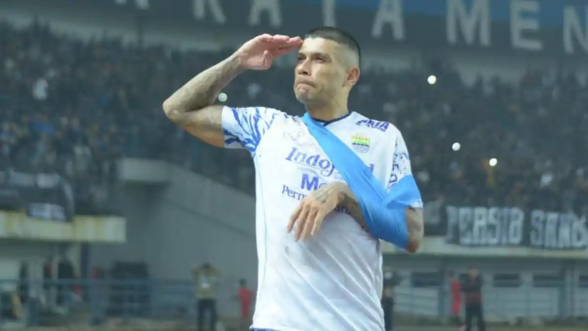 Robert Alberts Ungkap Kondisi Terkini Ciro Alves, Sebut Absennya Berdampak Besar bagi Persib Bandung