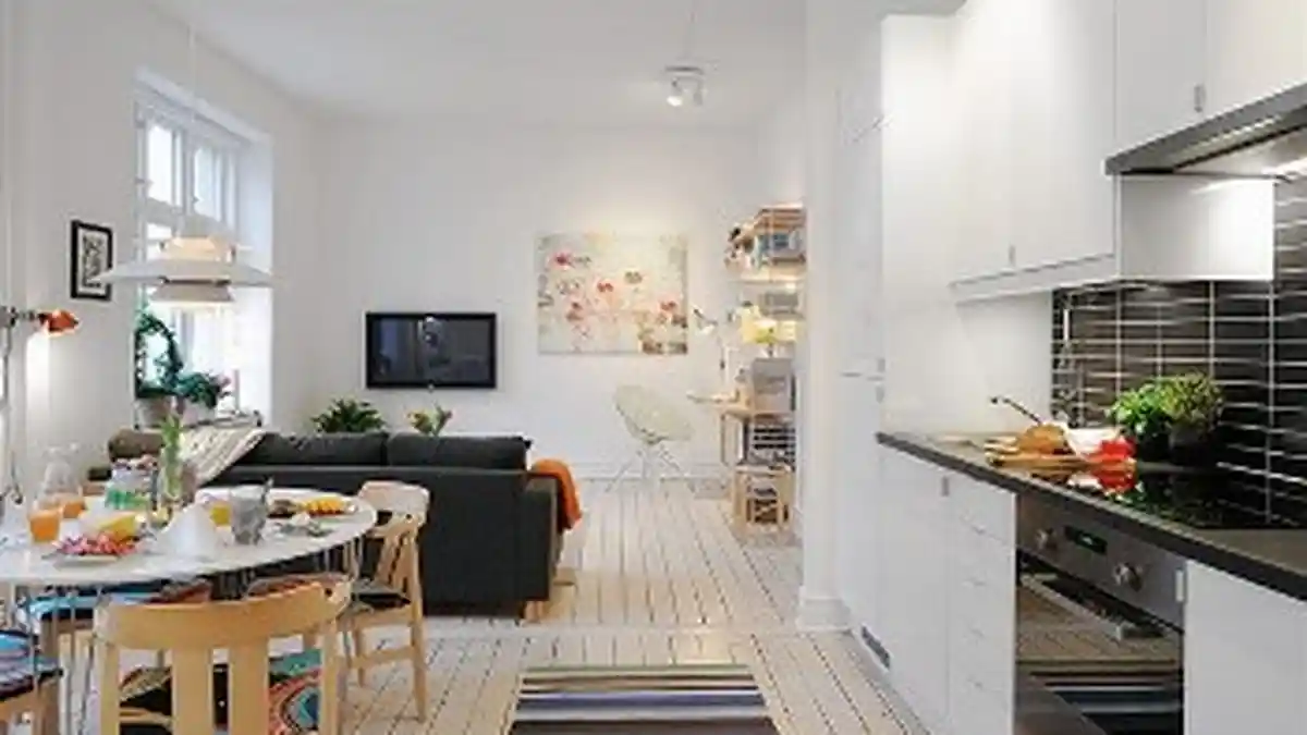 Furnitur Sedikit Tapi Rumah Mungil Masih Terasa Sempit, Apa Solusinya?