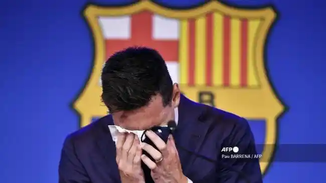 messi-menangis-saat-pamit-dari-barcelona.jpg