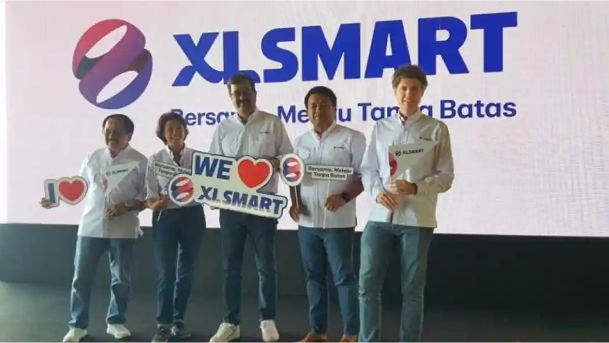 XLSMART Resmi Berdiri Perkuat Cakupan Layanan & Jaringan di Jabar, Jateng, hingga DIY