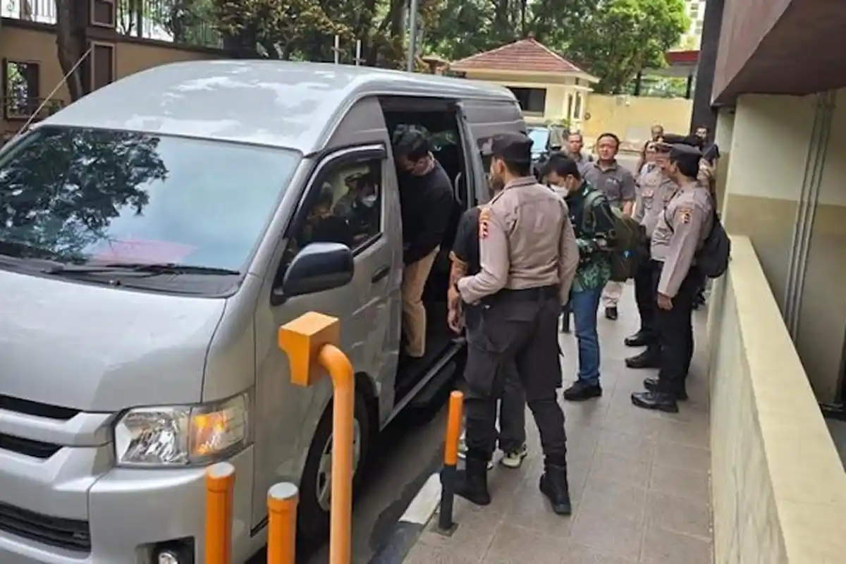 1 dari 7 PPLN Kuala Lumpur Ditetapkan Jadi Tersangka Kecurangan Pemilu Masuk DPO
