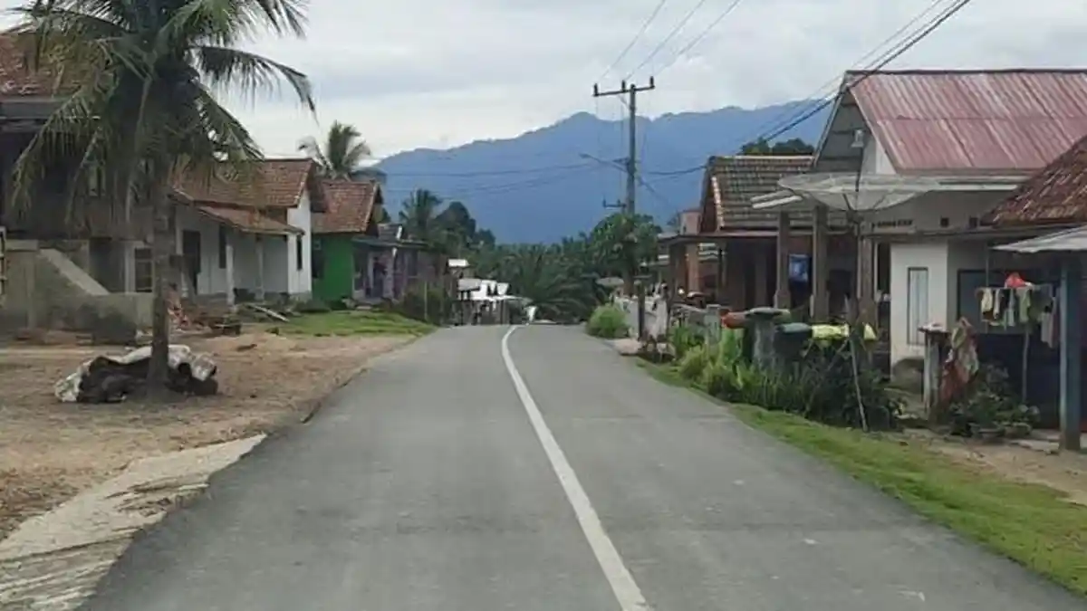 Jalan STL Ulu Terawas Musirawas ke Perbatasan Muratara Mulus, Pengendara Nyaman Melintas