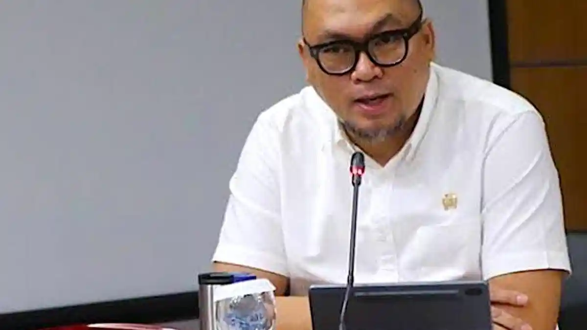 Badan Kehormatan DPRD DKI Telusuri Dugaan Pelanggaran Etik Legislator Jakarta di Jalur Transjakarta - Wartakotalive.com