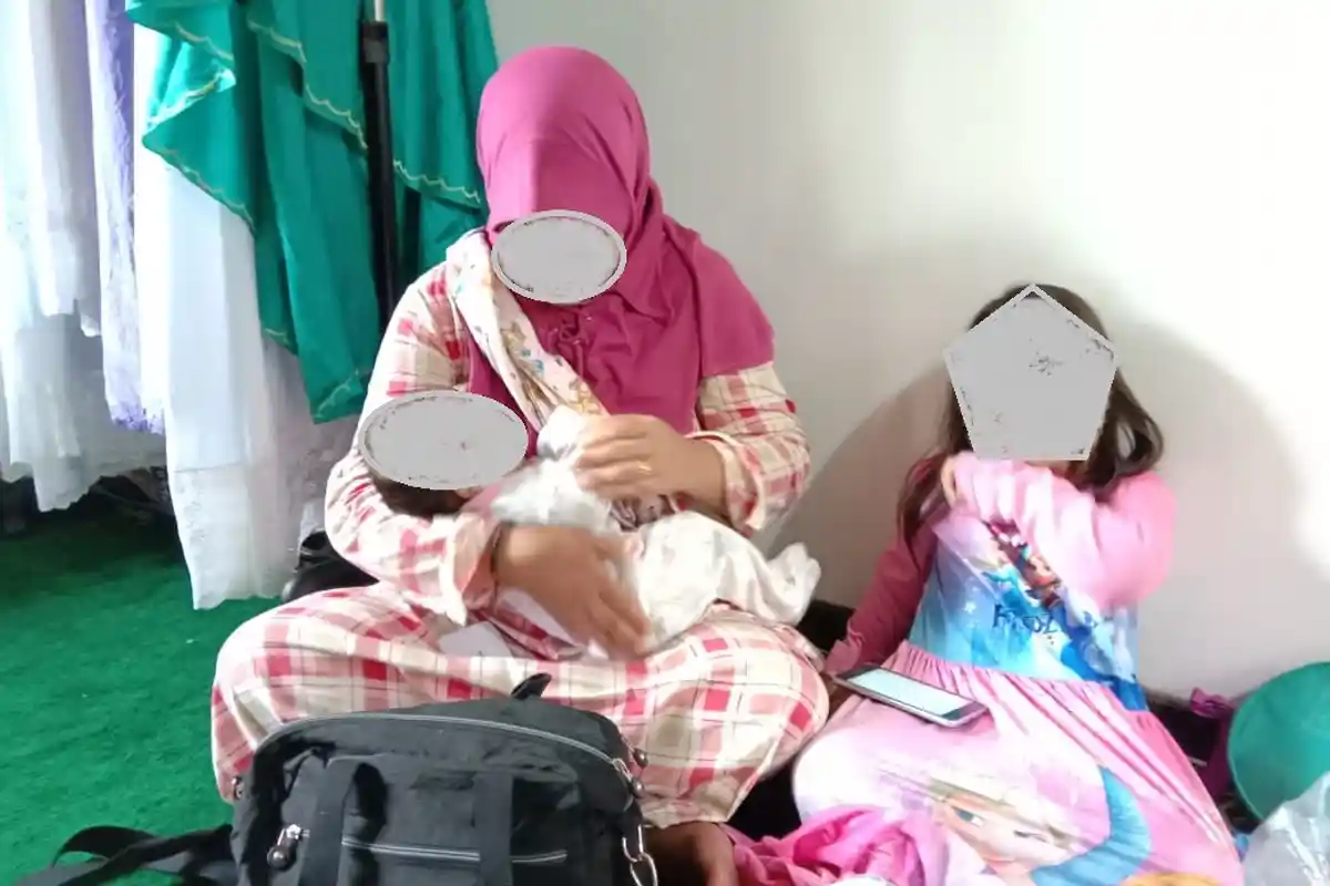 Diduga Balita Ini Dicabuli Salah Satu Petugas Kebersihan di Belakang Polsek Pelabuhan Semayang