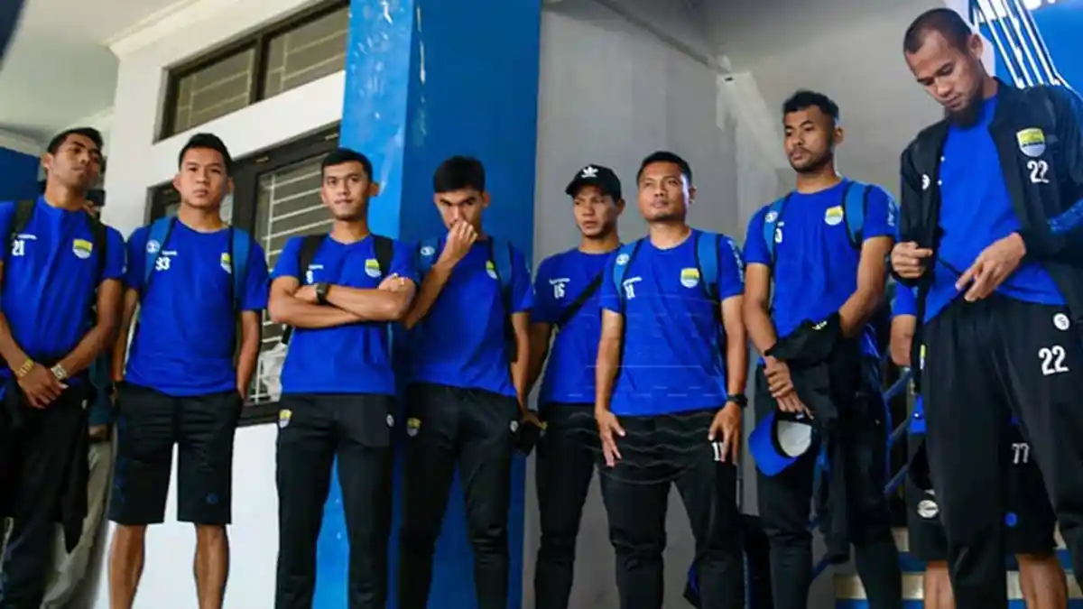 Siap Hadapi Persebaya Surabaya, Persib Bertolak ke Bali dengan 22 Pemain, Ezechiel N Douassel Nyusul