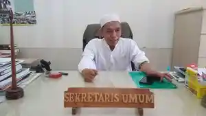 H-Ujang-Hamdun-Sekertaris-MUI-Kabupaten.jpg