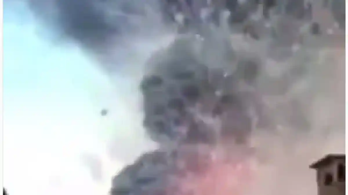 Tewaskan 47 Orang, Begini Video Dahsyatnya Ledakan Gudang Mercon di Tangerang