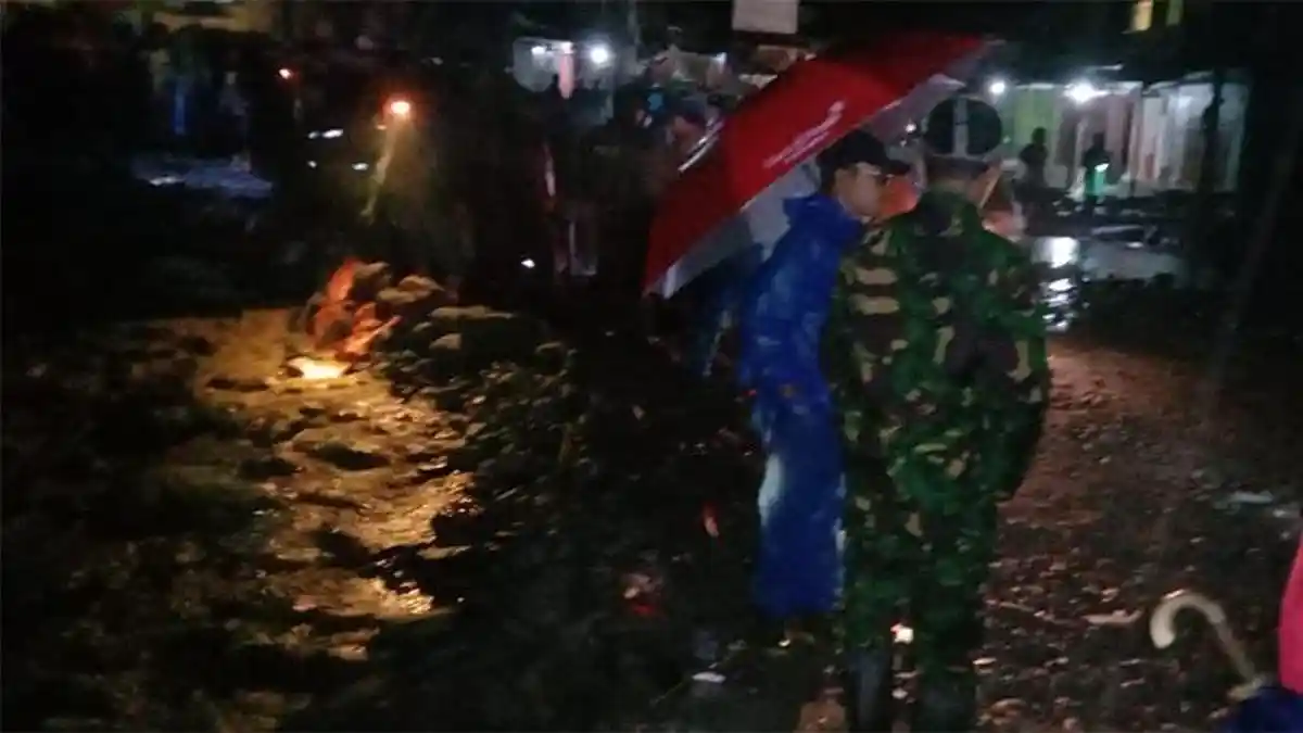 Hujan Deras Guyur Bener Meriah, Warga Panik dan Jalan KKA Lumpuh Lagi