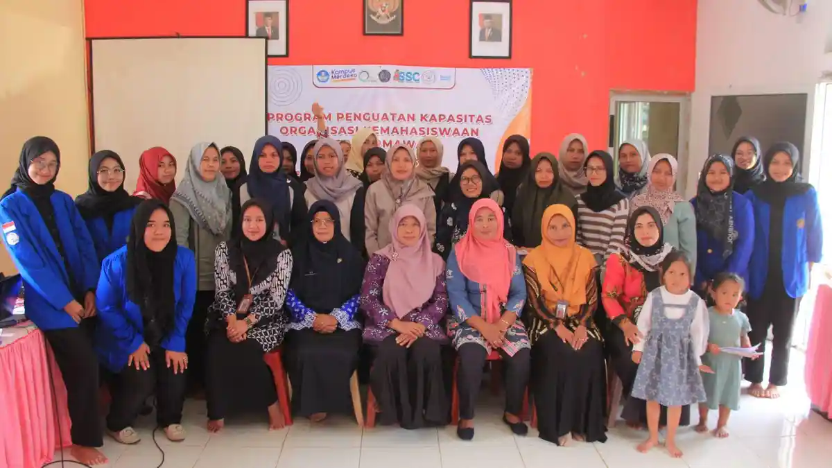 Tim PPK Ormawa HMPS Akuntansi UMP Gelar Sosialisasi Stunting di Desa Sirau