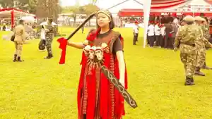 Shefatia-Eirene-Taroreh-cewek-asal-Minahasa-yang-tampilU895634.jpg
