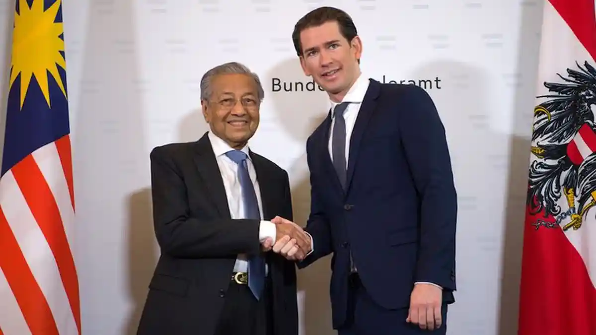 Selepas Muhyiddin Yasin Mundur, PM Baru Malaysia Mengarah ke Ismail Sabri Yaakob