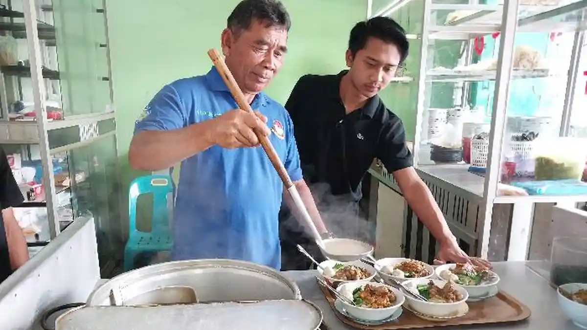 Kisah Berdirinya Bakso Idola di Wonosobo, Warung Bakso Pertama di Bener Meriah