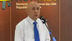 MenkopUKM-Teten.jpg
